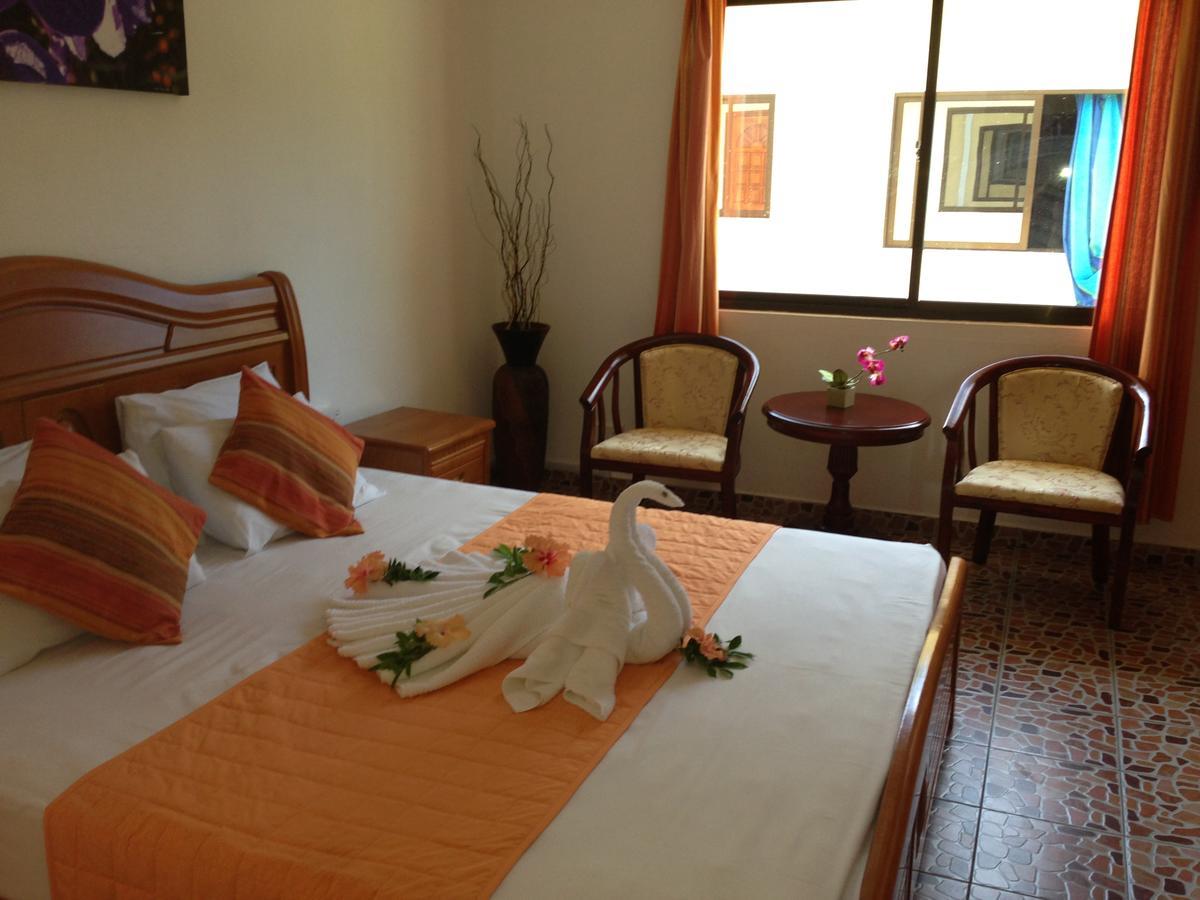 Orchid Self Catering Apartment La Digue Dış mekan fotoğraf